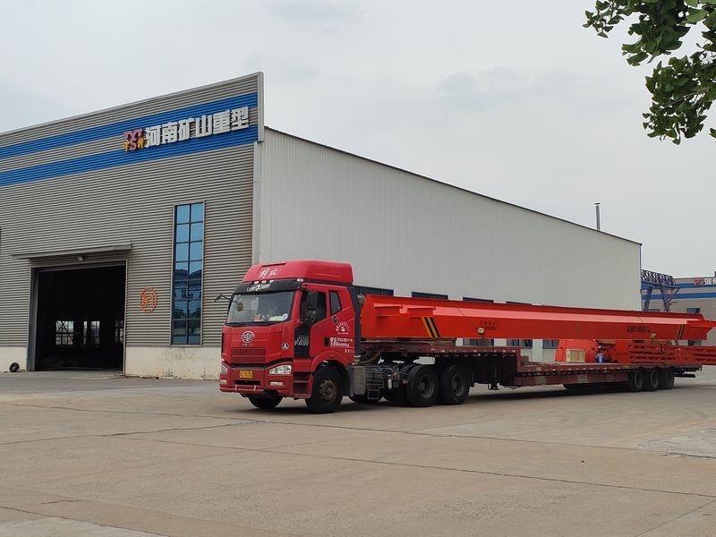 電動葫蘆門式起重機(jī) MHxh10t—20m 制作完成，發(fā)往新疆交付客戶使用。